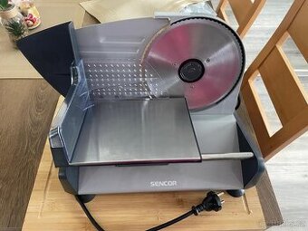 Nářezák Sencor