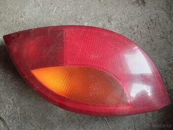 Prodám na Ford Ka origo levé zadní světlo