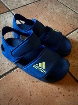 Sandály Adidas vel.31