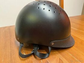 Jezdecká helma Fouganza, vel. S 52-55 cm
