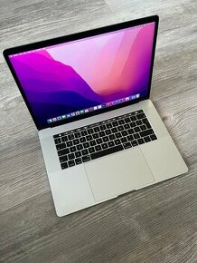 MacBook Pro 2019 15" 256GB/16GB/i7 touchbar Silver Apple