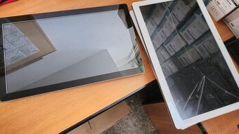 Dotykový monitor ELO ESY22I1 2x + ELO ESY22I1B