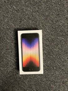 Apple iPhone SE - nový