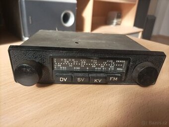 Autorádio Tesla 2107B, r.v. 1975/1976