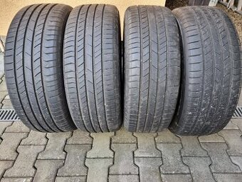 KUMHO PS71 SUV 235/55 R 19 105V