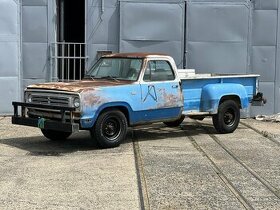 1972 Dodge d300 v8