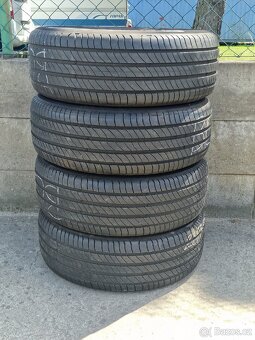 215/55/17 Letní pneu Michelin Premacy 4 dot 22