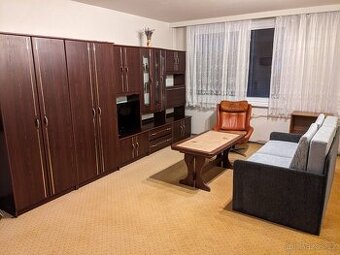 Garsoniera 40 m2, zařízená, Praha 9- Černý Most