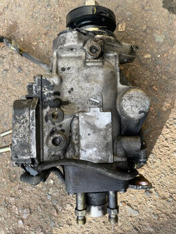 FORD-vstř.čerpadlo BOSCH typ:0986444522 Ford 2,4 TDDi-KOUPÍM