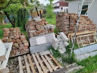 Staré cihly