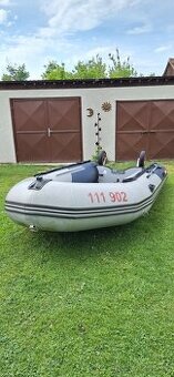 Nafukovací člun s motorem Honda BF 20