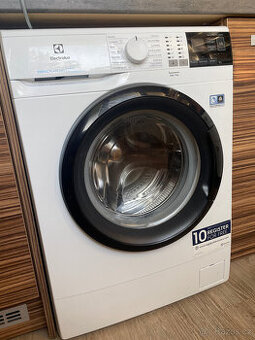 Automatická pračka Electrolux PerfectCare 600, 6 kg