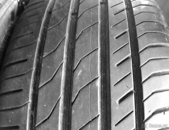 2ks zánovních letních pneu 205/45 R16 Membat