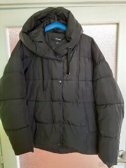 Dámská péřová černá bunda Vero Moda 44/46