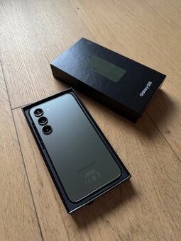 Samsung Galaxy S23 256GB zelený