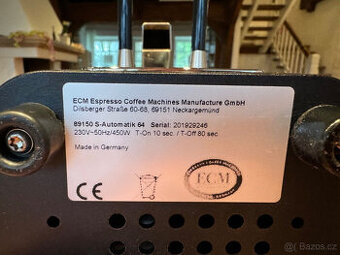 Prémiový mlýnek na espresso ECM Mechanika Slim V a sada 64 k