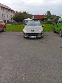 Peugeot 407 se na díly nebo opravdu