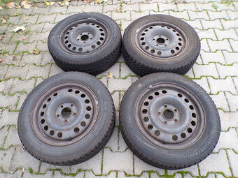 zimní pneumatiky s disky 195/60R15