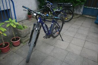 2xAPACHE HAWK BOSCH 3-MODRÁ 2023 VELIKOST M,L