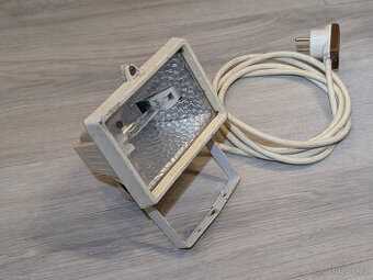 Rreflektor halogenový 150 W