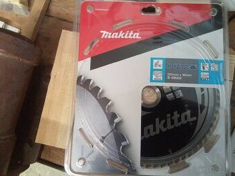 Pilový kotouč na dřevo