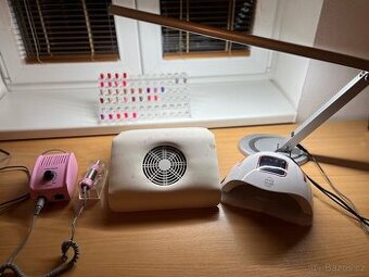 Sada na modelaž nehtů