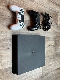 PlayStation 4 slim 500 GB