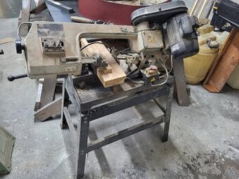 Pásová pila na kov