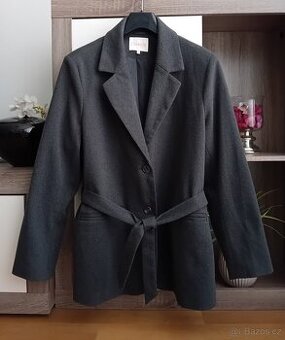 Only dámský lehký kabátek vel. XL nový