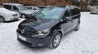 VW Touran 1.2 TSI 77kW Match 7 míst klima tažné panorama nav