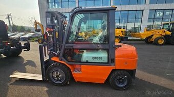 Vysokozdvižný vozík diesel - 1