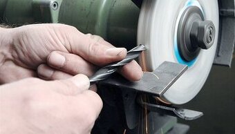 Ostreni vrtaku a šajb pro mlýnky