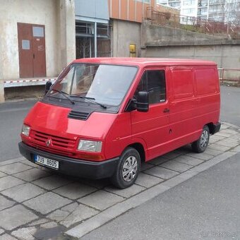 Renault Trafic 1.9 D 44 kW nádherný stav