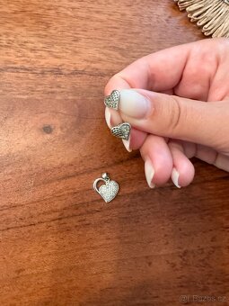 Náušnice s přívěskem srdíčko