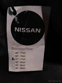 Kryt rezervního kola Nissan