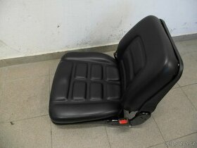Nová sedačka pro vysokozdvižný vozík nebo bagr