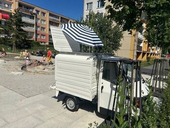 Foodtruck cukrárna/kavárna Piaggio Ape