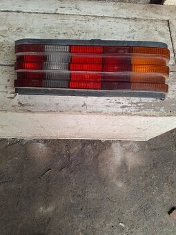 Zadní lampa Mercedes