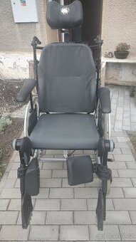 Invalidní křeslo