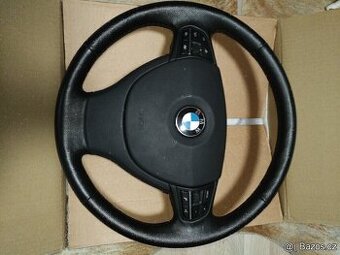 Volant BMW 2015. Zánovní.