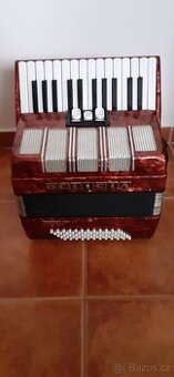 Akordeon Delicia 60 basů