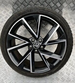 Koupim alu kola 5x100 r18 Vega nebo ursa