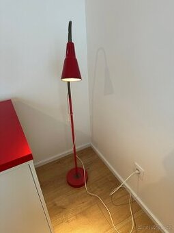 Lampička ikea červená