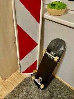Skateboard - 1