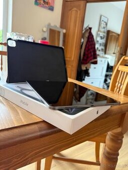 Apple iPad Air 13 256gb záruka