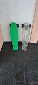 Dva skateboardy