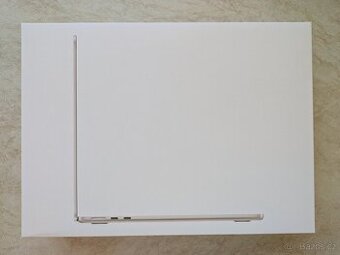 Apple MacBook Air 13 M3 24 GB / 512 GB, 10jádrový GPU