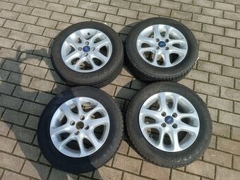 323. Alu kola Ford Fiesta R14