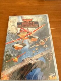 DVD LETADLA 2 HASIČI A ZÁCHRANÁŘI DISNEY