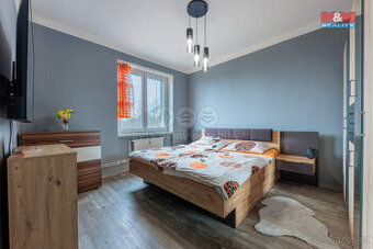 Prodej bytu 3+1, 84 m², Bukovany - 1
